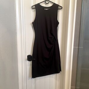 Elegant Michael Kors Black Sleeveless Dress